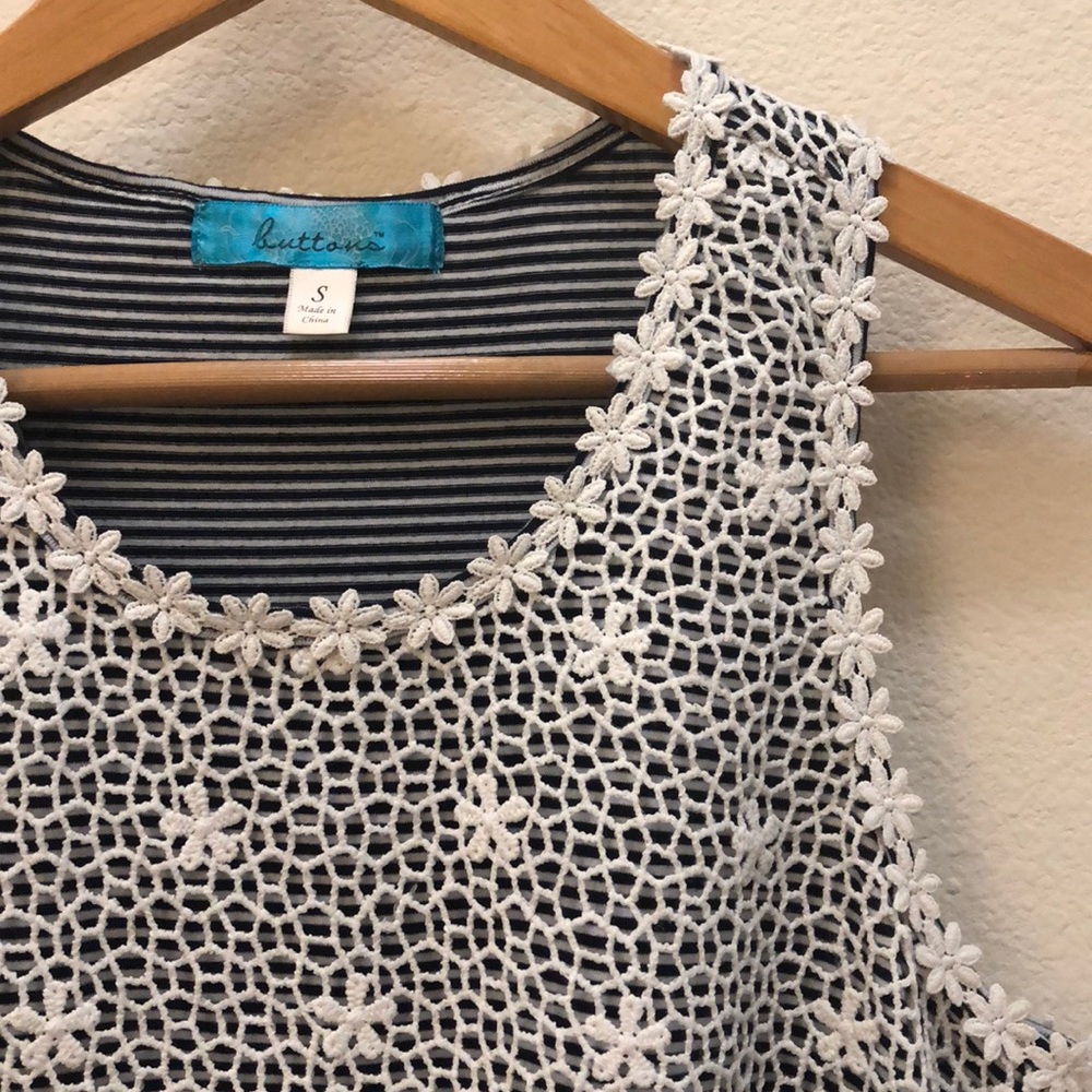 Striped Lace Racer Back Tank - Picture 2 of 3